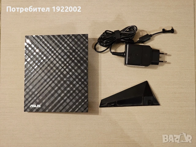 Рутер Asus RT-N65U, снимка 2 - Рутери - 53953729