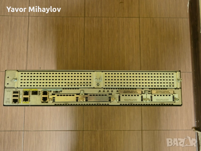 cisco ISR 2900 series router, снимка 2 - Рутери - 52346279