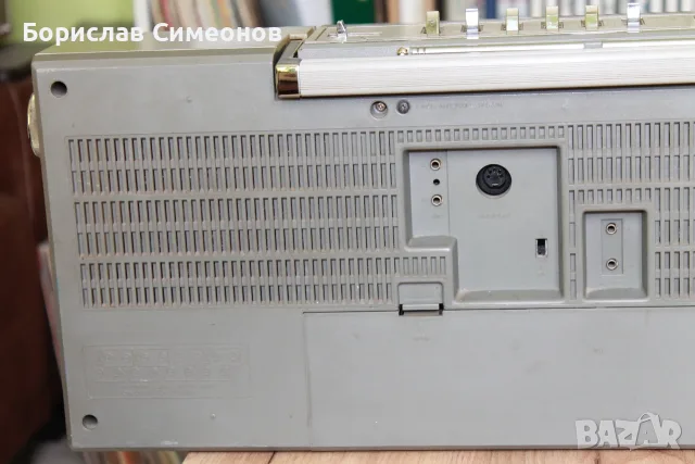 Радиокасетофон Hitachi TRK-W55H, снимка 12 - Радиокасетофони, транзистори - 55845838