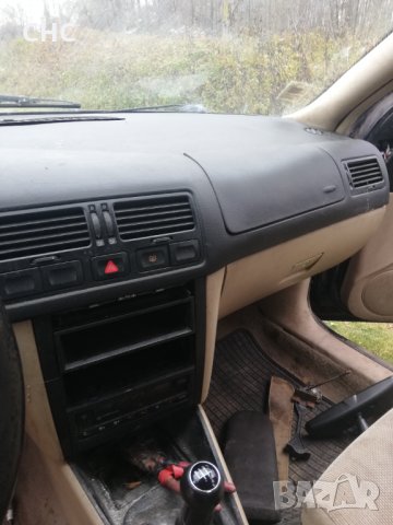 VW BORA на части. Фолксваген Бора дизел 1.9 TDI, 90 к.с. 1998 година на части, снимка 8 - Автомобили и джипове - 35035594