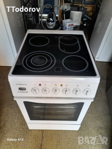 Готварска печка с керамичен плот Privileg, 50 см широчина , снимка 3 - Печки, фурни - 52506096