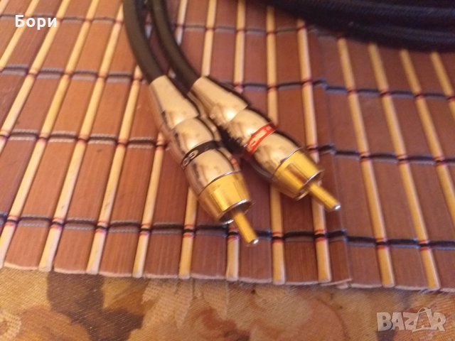 GOLD RCA PLUG 4м Оригинален немски кабел с позлатени накрайници, снимка 2 - Ресийвъри, усилватели, смесителни пултове - 29165292