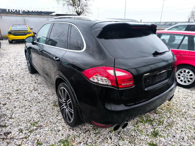 Porsche Cayenne 3.0d 245к.с. НА ЧАСТИ , снимка 4 - Автомобили и джипове - 49745480