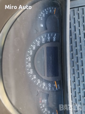 Километраж от Мерцедес Ц класа 2001г 2.2цди 143кс , снимка 8 - Части - 38088093