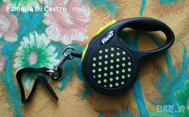 Автоматичен повод FLEXI за малки породи кучета. Нов.