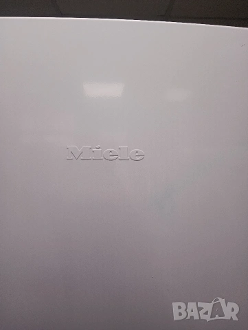 Комбиниран хладилник с фризер Миеле Miele с две години гаранция!, снимка 7 - Хладилници - 53332026