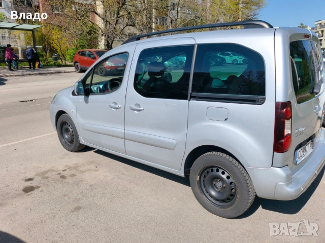 Citroen Berlingo 1.6 HDI, снимка 4 - Автомобили и джипове - 54305294