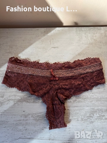 Дантелено бельо с златисти блестящи камъчета М размер ❤️