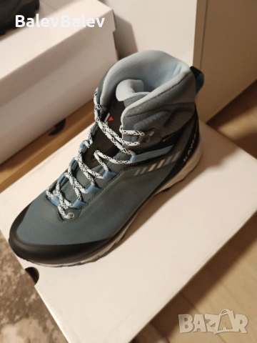 Туристически обувки , снимка 7 - Спортни обувки - 54239480