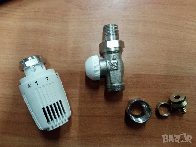 НОВ! Термостатичен прав вентил с термоглава и адаптор Herz