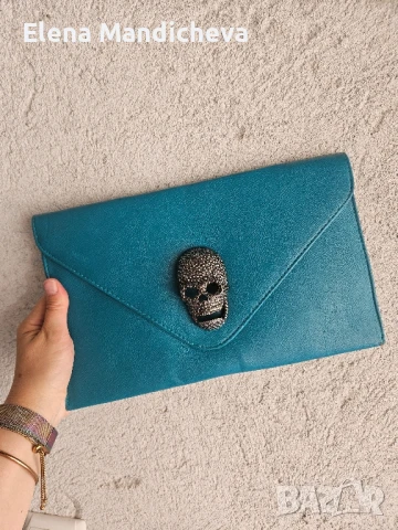 8лв Чанта клъч тюркоазен цвят с блестящ череп Филип Плейн Philipp Plein модел, снимка 2 - Чанти - 50706285