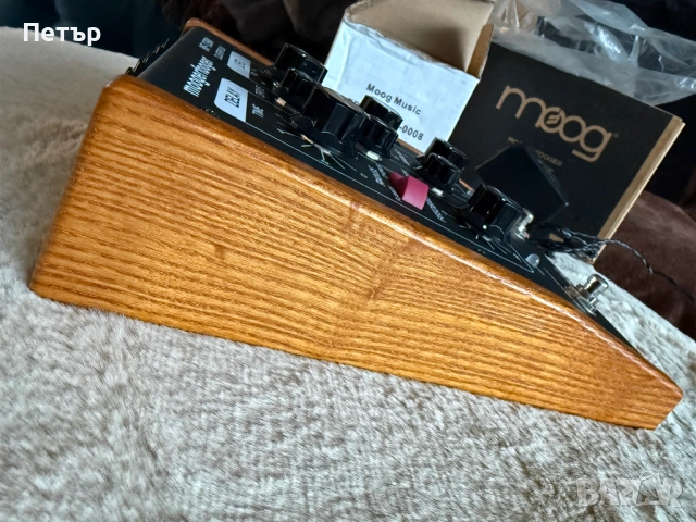 Moog MF-108M Moogerfooger Cluster Flux, снимка 7 - Други - 53356564