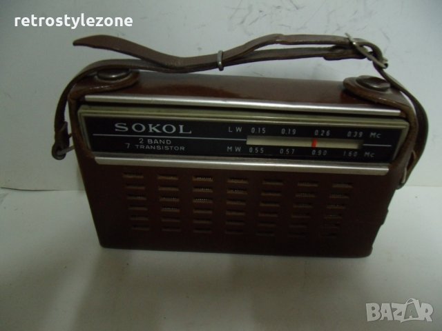 № 5911 стар радиоапарат SOKOL  - с кожено калъфче  - работещ, снимка 6 - Други ценни предмети - 35550626