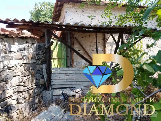 Едноетажна къща в село Брягово, общ. Първомай, снимка 12 - Къщи - 56002038