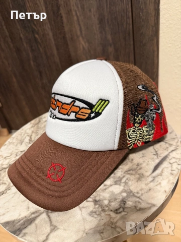 Шапки с козирка