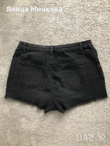 Дамски къси дънкови панталони, снимка 5 - Къси панталони и бермуди - 49280368