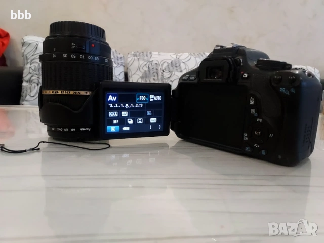 Фотоапарат Canon 650D и обектив Tamron 18-200, снимка 2 - Фотоапарати - 53134034