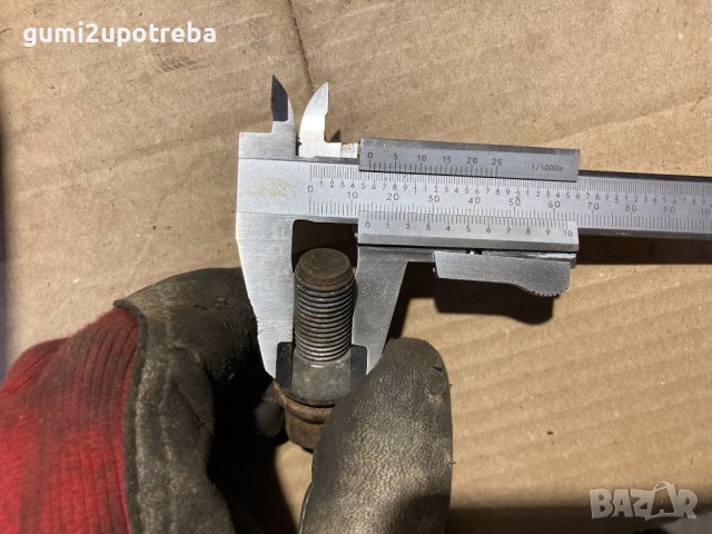 Продавам Болтове с Шайба за Джанти Mercedes Истински М14х1.50х19, снимка 6 - Аксесоари и консумативи - 44312584