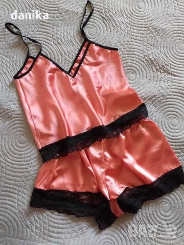 Дамска сатенена пижама S / М , М, снимка 4 - Пижами - 29206423