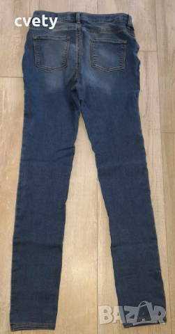 Дънки-клин Old Navy, суитчър Old Navy и блуза Disney за ръст 158/164 , снимка 5 - Детски Блузи и туники - 52022587