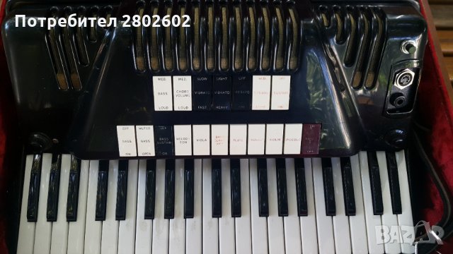 Акордеон електрически Cordovox 120баса, снимка 3 - Акордеони - 30002766