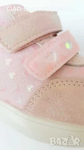 Бебешки розови обувки за момиче със сърчица, снимка 6 - Детски обувки - 50140230
