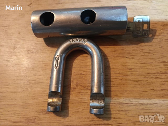 масивен катинар HARD, снимка 2 - Антикварни и старинни предмети - 52202452