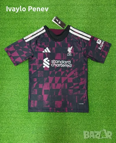 Ливърпул / Liverpool Nike официални тениски 2026/2027, снимка 2 - Спортни дрехи, екипи - 46463386