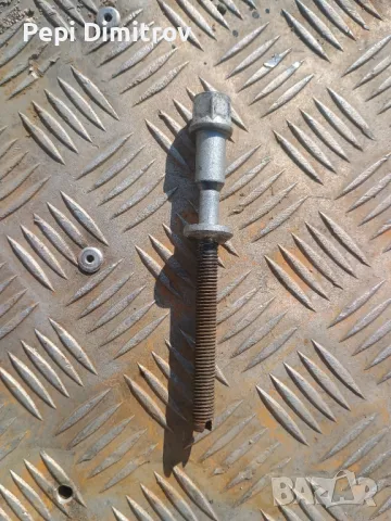 Болт резервна гума за Opel Zafira A Minivan (04.1999 - 06.2005) , снимка 3 - Части - 47804900