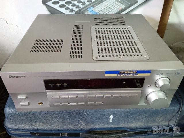 Усилвател Pioneer VSX D510S, снимка 2 - Ресийвъри, усилватели, смесителни пултове - 40156947
