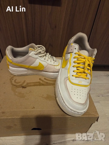 Nike дамски обувки , снимка 2 - Маратонки - 54190707