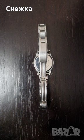 Дамски часовник, снимка 2 - Дамски - 37388865