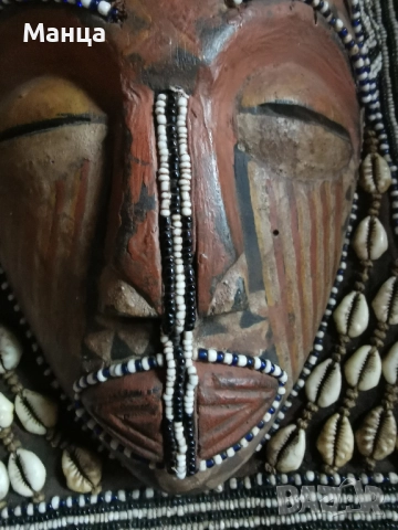 Уникална Африканска маска, снимка 4 - Антикварни и старинни предмети - 52582822