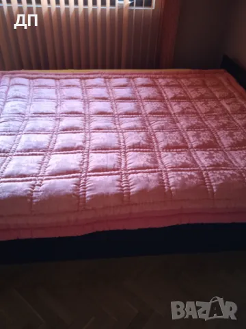 Копринени Юргани - Нови