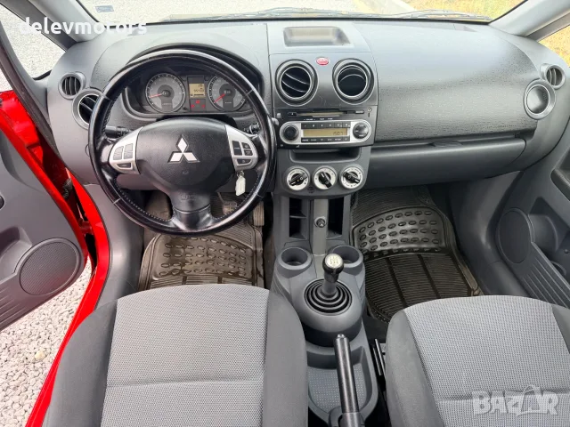 Mitsubishi Colt 1.3i 95 кс., 5 ск., 95000 км., 2009 г., евро 4, обслужена, поддържана редовно, много, снимка 10 - Автомобили и джипове - 56049427