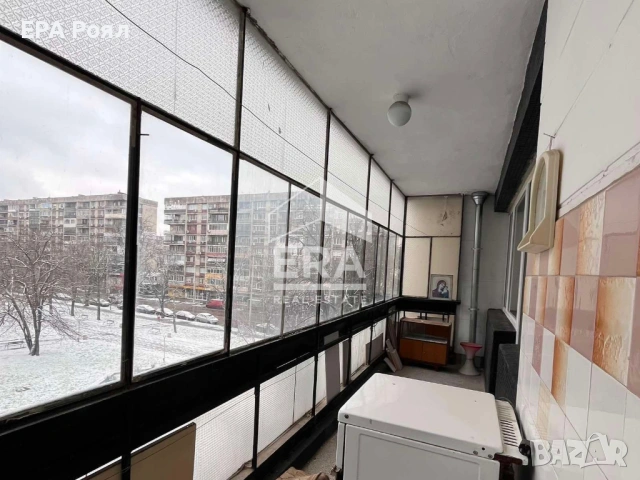 ЕКСКЛУЗИВНО: Основно реновиран тристаен апартамент в Централен южен район, ул. „Борисова“, снимка 11 - Апартаменти - 54038792