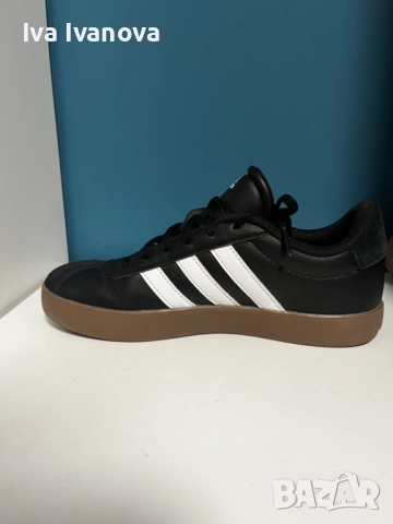 adidas VL Court 3.0 Kids - 38 номер, снимка 2 - Детски маратонки - 52694369
