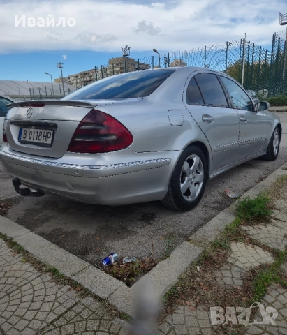 Mercedes E270 W211, снимка 4 - Автомобили и джипове - 52431285