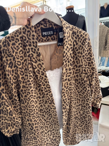 Чисто ново сако , снимка 3 - Сака - 52773952