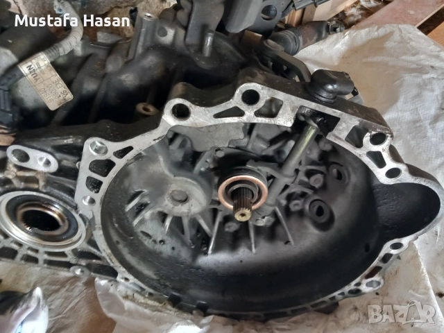 Продавам скоростна кутия за Хюндайа Санта Фе 2004-2005г , снимка 5 - Части - 51624917