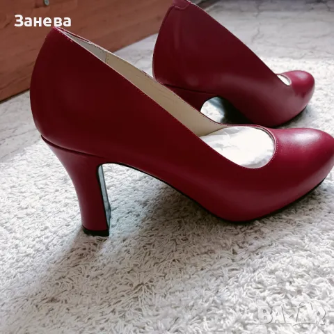 Дамски обувки естествена кожа.