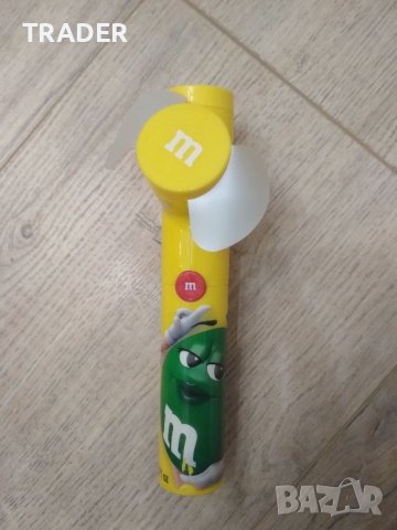 Колекция Диспенсер за M & M's бонбони вентилатор играчка