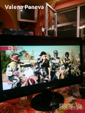  LED Монитор BenQ, снимка 4 - Монитори - 29772069