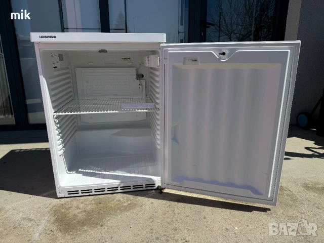 Професионален малък хладилник Либхер FKU 1800, снимка 7 - Хладилници - 54108023