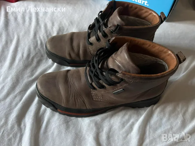 Обувки Clarks 43 номер, стелка 27,5, естествена кожа, гумен борд, снимка 2 - Мъжки боти - 48816345