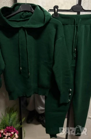 дамски екипи , снимка 5 - Спортни екипи - 50882323