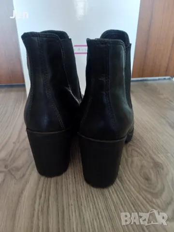 Чудесни боти 5th Avenue, 38 н., етс. кожа, снимка 3 - Дамски боти - 47555992