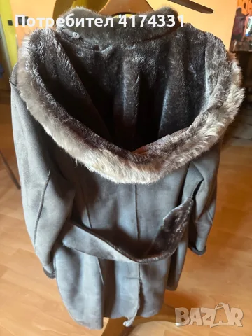 Calvin Klein кожено палто, снимка 2 - Къси панталони и бермуди - 56018087