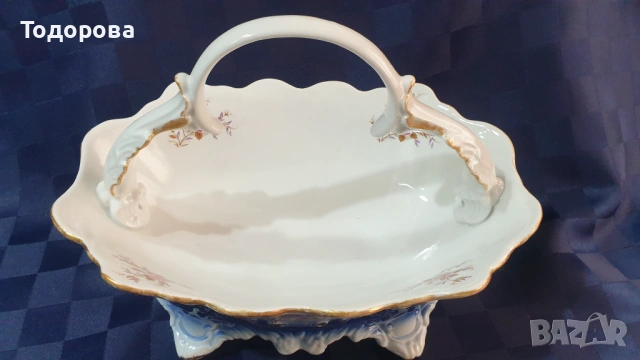 Барокова порцеланова фруктиeра с крачета-ARPO, снимка 2 - Антикварни и старинни предмети - 53927501