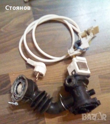 Продавам работещи резервни части за пералня Индезит BWSA 61251 W EE N, снимка 10 - Ремонти на перални - 51651802